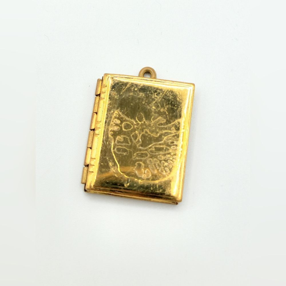 Antique Victorian gold photo book cover locket